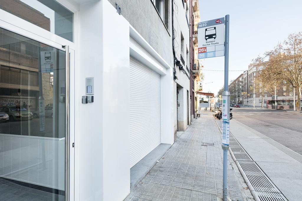 Mar Apartments Барселона Екстериор снимка