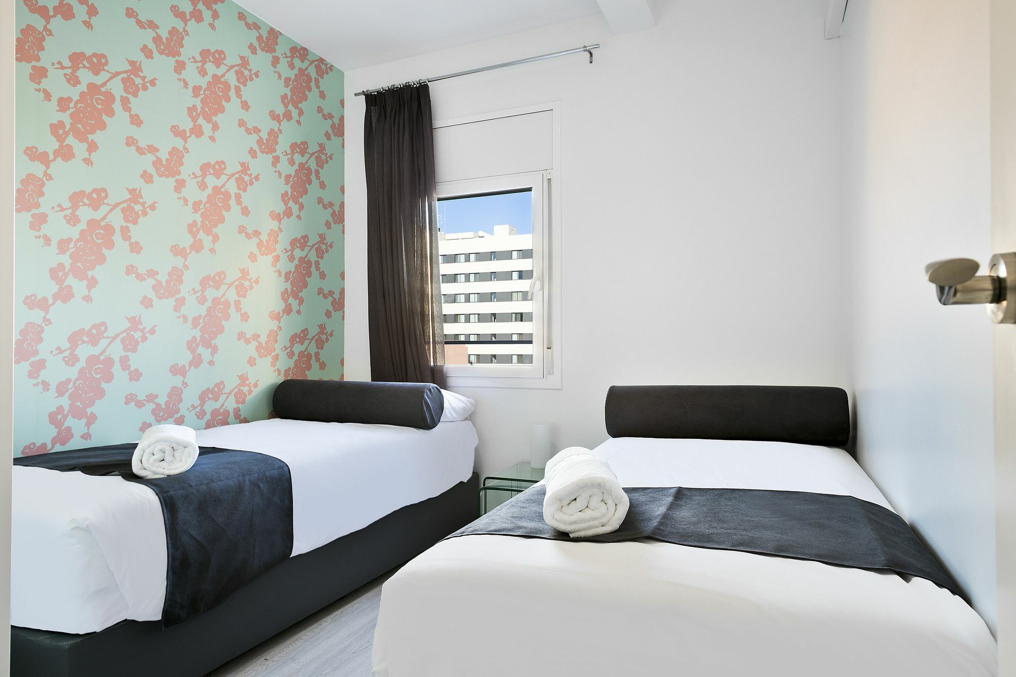 Mar Apartments Барселона Екстериор снимка